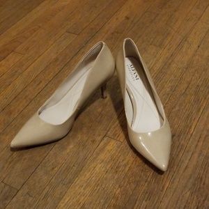 Alfani Step N Flex Heels